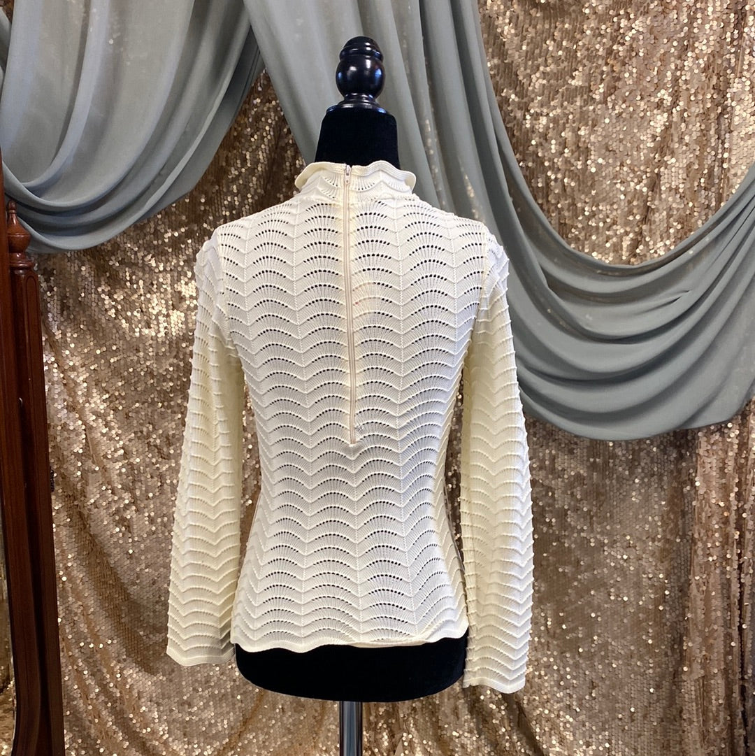 Pull près du corps