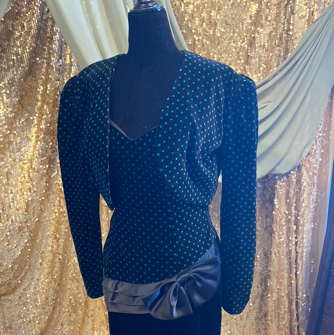 Ensemble cocktail robe bustier et veste assorties noire à pois verts Zakura