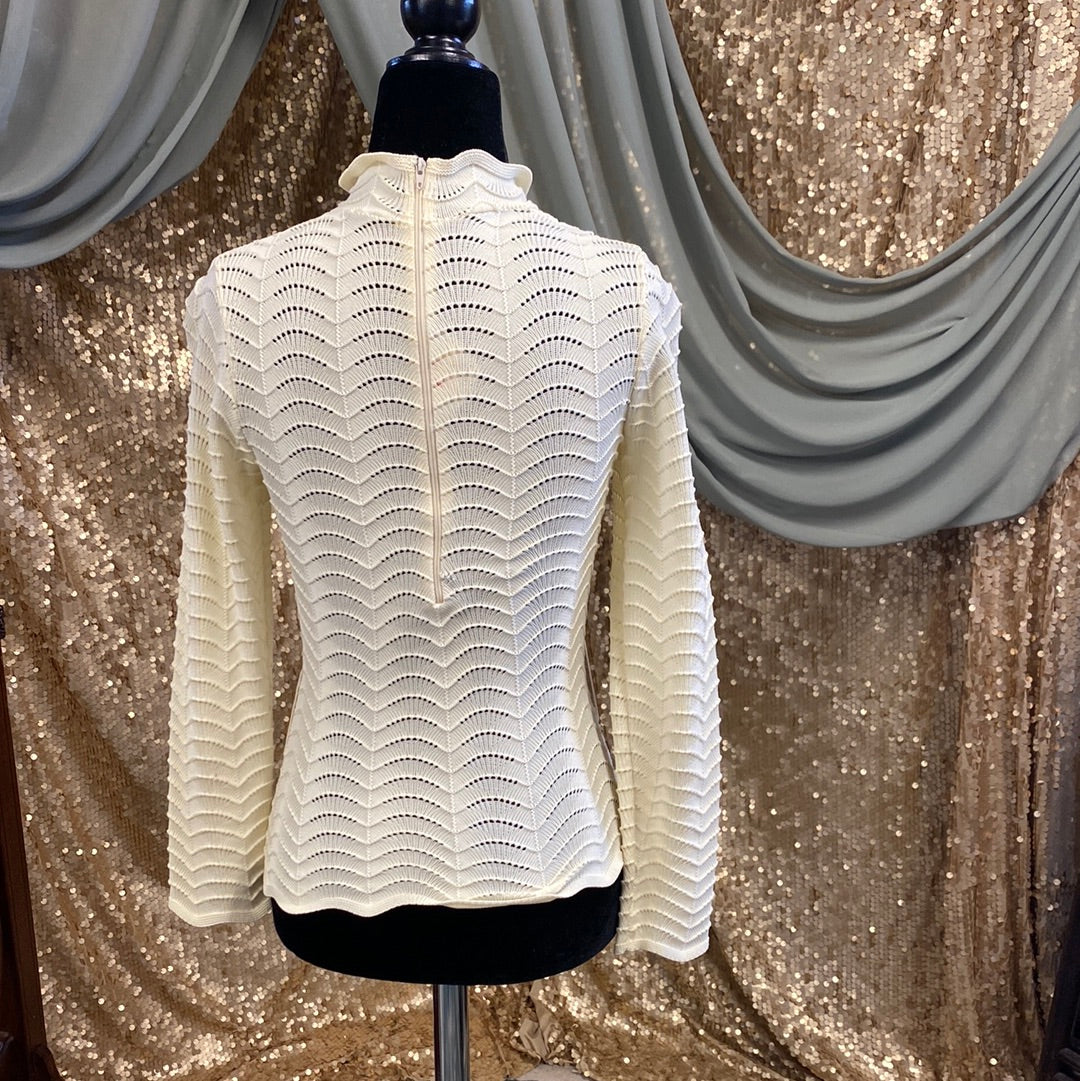 Pull près du corps