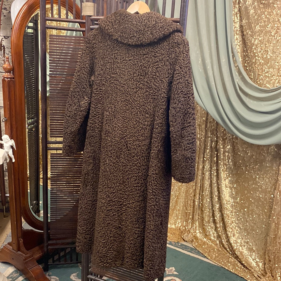 Manteau astrakan brun